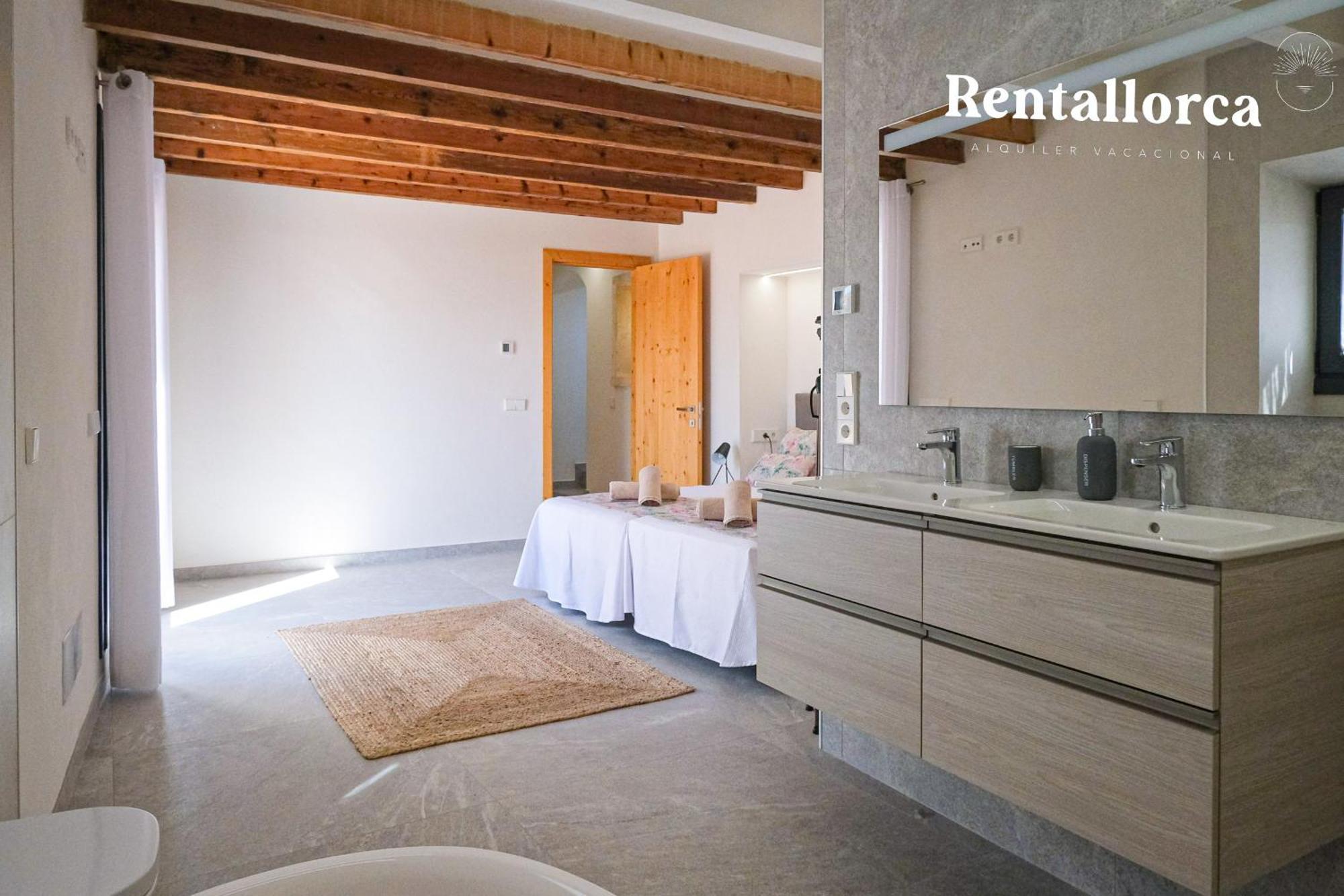 Ses Rotes By Rentallorca Landhaus
